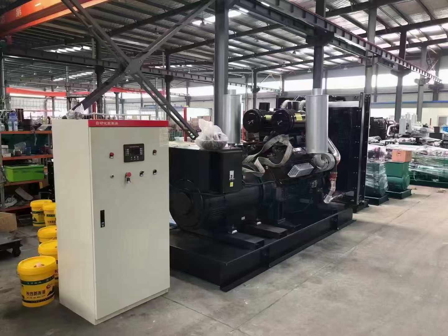 铁西柴油发电机运行时的噪音和振动水平如何?