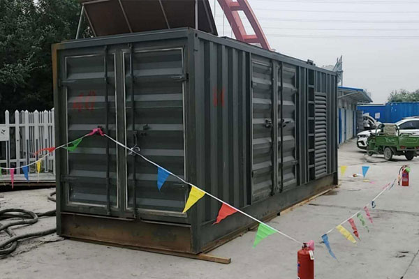 铁西发电机租赁空气滤清器多久更换一次?